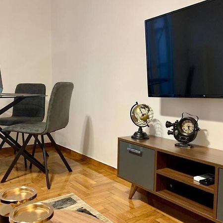 Kallimarmaro 2-Bedroom Apartment 아테네 외부 사진